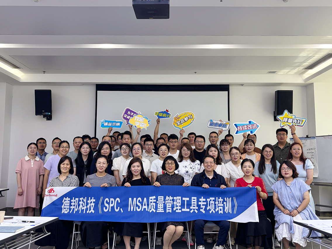 698eda1f4e405.jpg 37fuxiu.jpg